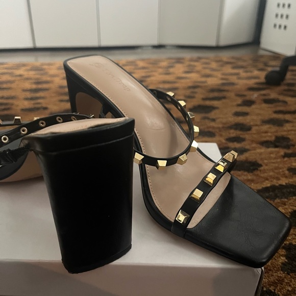 Amazon The Drop Avery Square Toe Two Strap High Heeled Sandal Size 9.5 - Picture 8 of 14